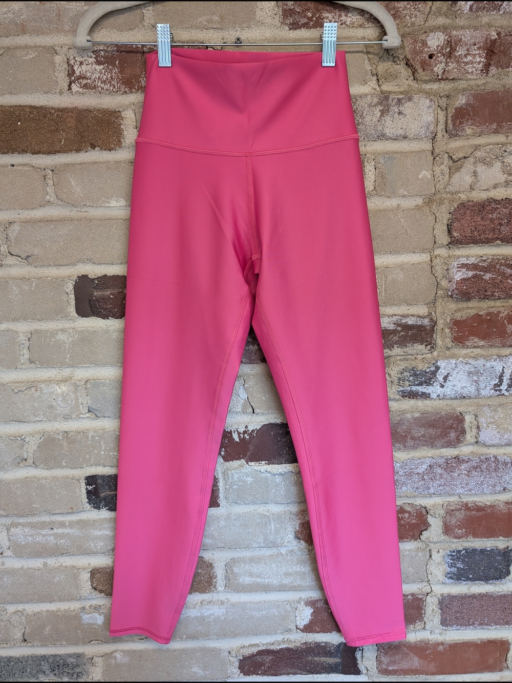 ALO Yoga High-Waist Pink Leggings